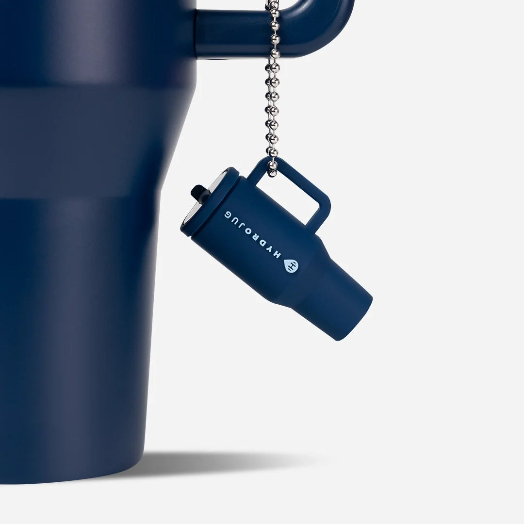 traveler-keychain-g3 Web-TravelerKeychainPhotos-Navy2.webp